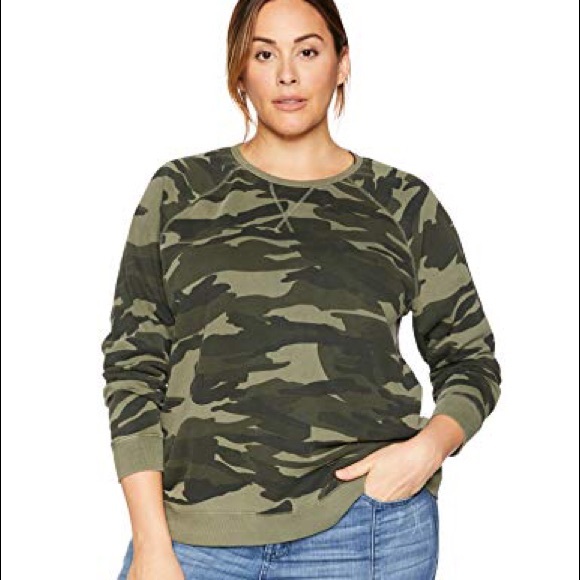 lucky brand camo sweatshirt
